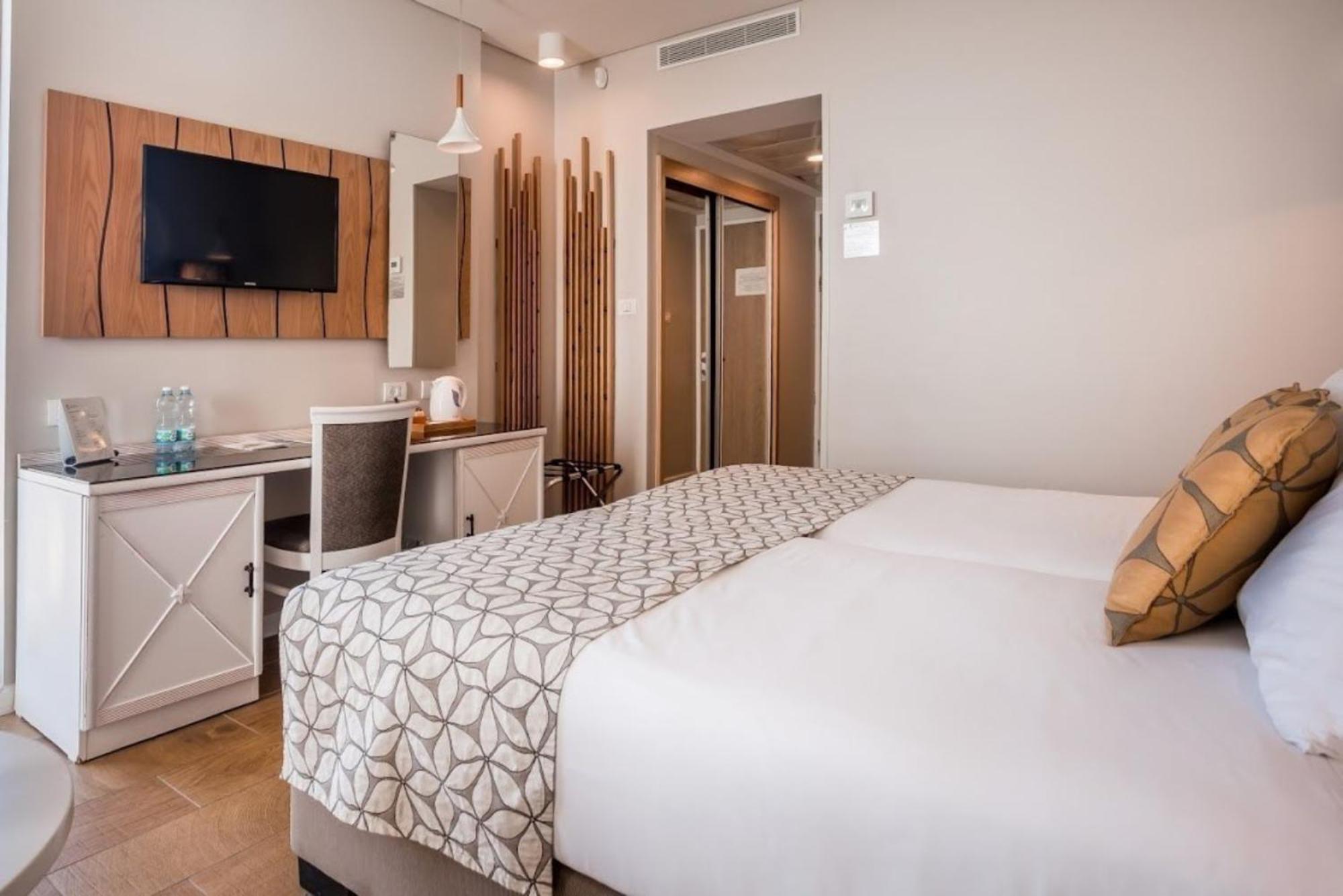 Lavi Kibbutz Hotel Δωμάτιο φωτογραφία